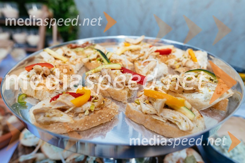 15. let delovanja nepremičninske agentke Mojce Žižek Mesarec