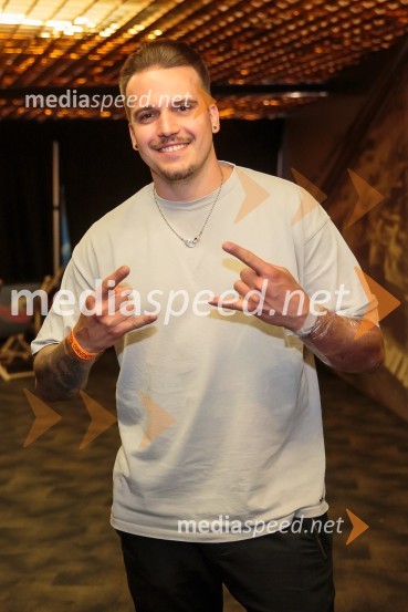  Tim Kores - Kori, glasbenikKoncert Big Foot Mama ob 30- letnici delovanja