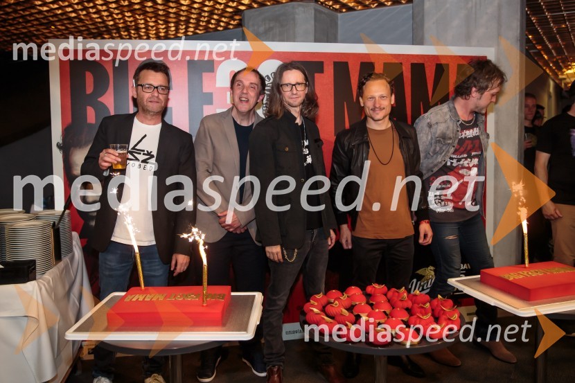  Gregor Skočir, pevec skupine Big Foot Mama;  Jože Habula, bobnar skupine Big Foot Mama;  Alen Steržaj, basist skupine Big Foot Mama;  Daniel Gregorič, kitarist, Big Foot Mama;  Zoran Čalić, kitarist skupine Big Foot MamaKoncert Big Foot Mama ob 30- letnici delovanja