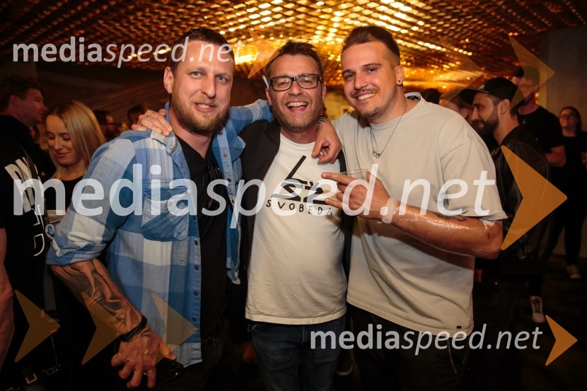  Dejan Marič, Tattoo Dejan;  Gregor Skočir, pevec skupine Big Foot Mama;  Tim Kores - Kori, glasbenikKoncert Big Foot Mama ob 30- letnici delovanja