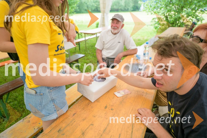 Vseslovensko srečanje društev združenih v Zvezo Sonček