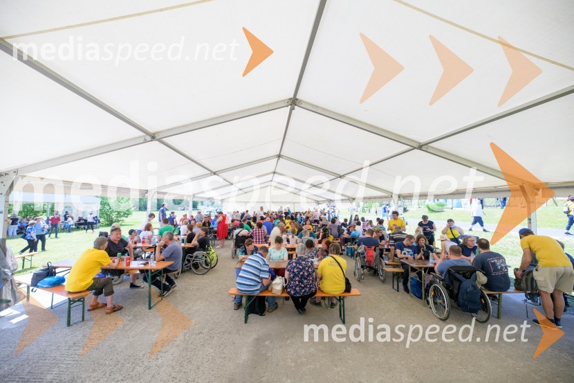 Vseslovensko srečanje društev združenih v Zvezo Sonček