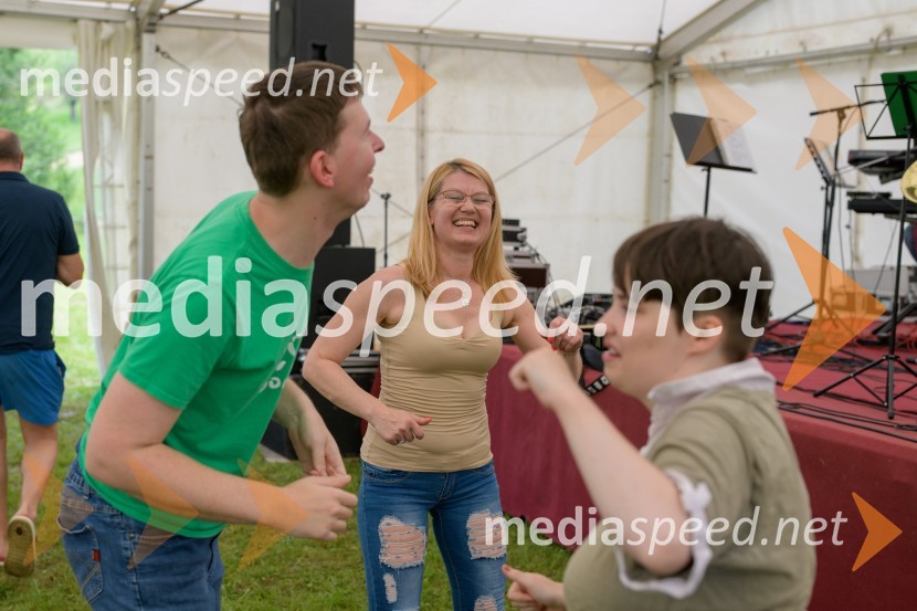 Vseslovensko srečanje društev združenih v Zvezo Sonček