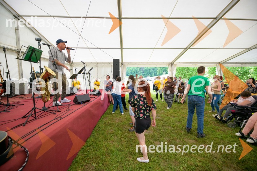  Boštjan Čukur, raper, 6 Pack ČukurVseslovensko srečanje društev združenih v Zvezo Sonček