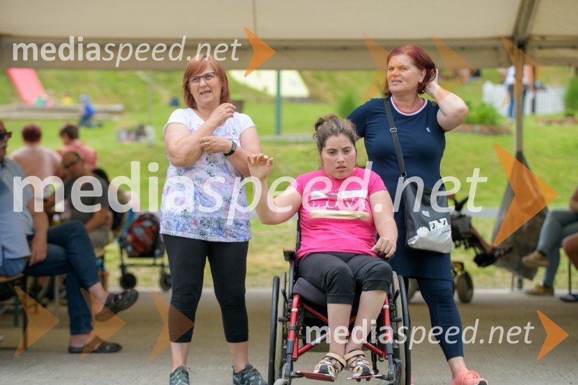 Vseslovensko srečanje društev združenih v Zvezo Sonček