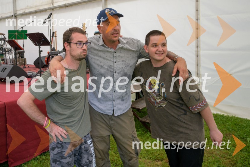  ... ;  Boštjan Čukur, raper, 6 Pack Čukur;  ... Vseslovensko srečanje društev združenih v Zvezo Sonček