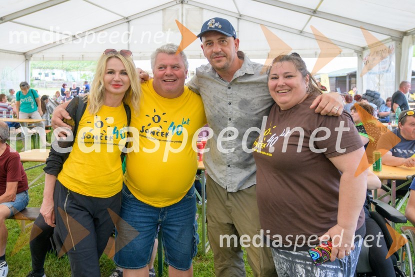  Lidija Šestak Zorić, predsednica društva Sonček Maribor;  ... ;  Boštjan Čukur, raper, 6 Pack Čukur;  Urška Vučak Markež, igralkaVseslovensko srečanje društev združenih v Zvezo Sonček