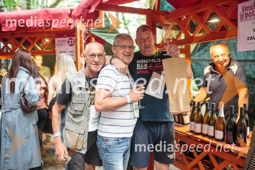 Vinska pot v rovih pod starim Kranjem, sobota