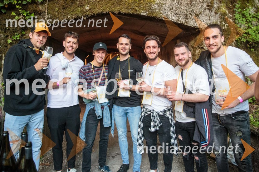 Vinska pot v rovih pod starim Kranjem, sobota