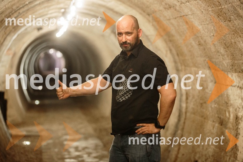  Srečko Štagar, ZTKKVinska pot v rovih pod starim Kranjem, sobota