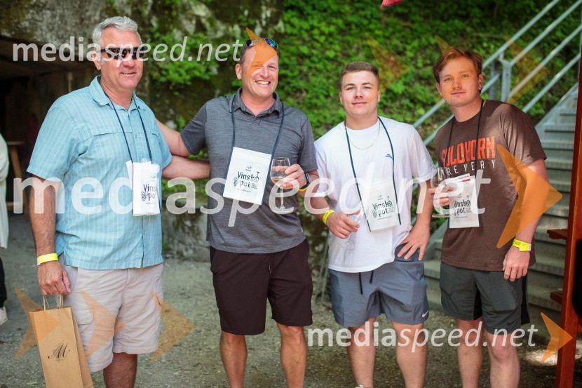 Vinska pot v rovih pod starim Kranjem, sobota