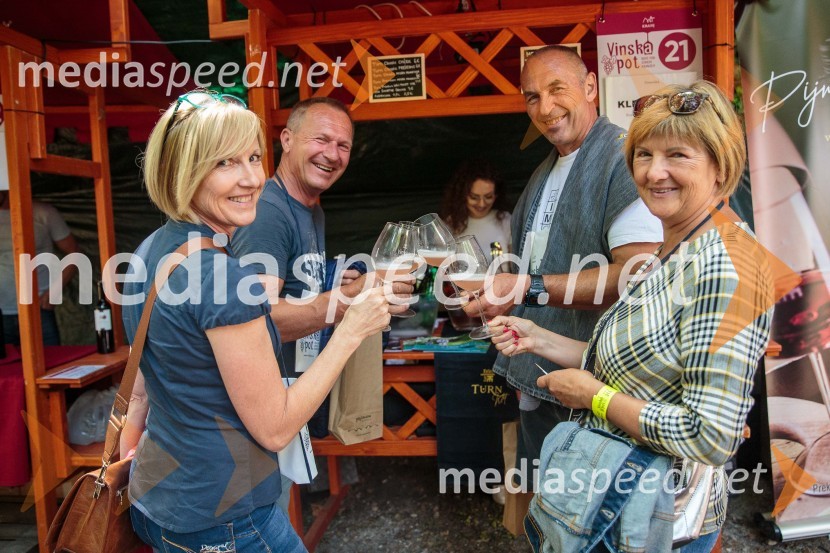 Vinska pot v rovih pod starim Kranjem, sobota