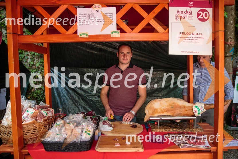  Tine Peloz, Peloz D.O.OVinska pot v rovih pod starim Kranjem, sobota