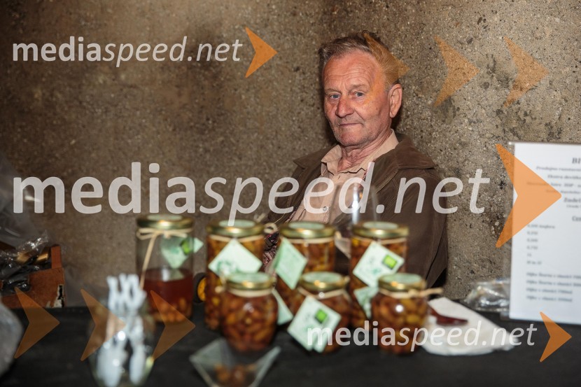 Vinska pot v rovih pod starim Kranjem, sobota