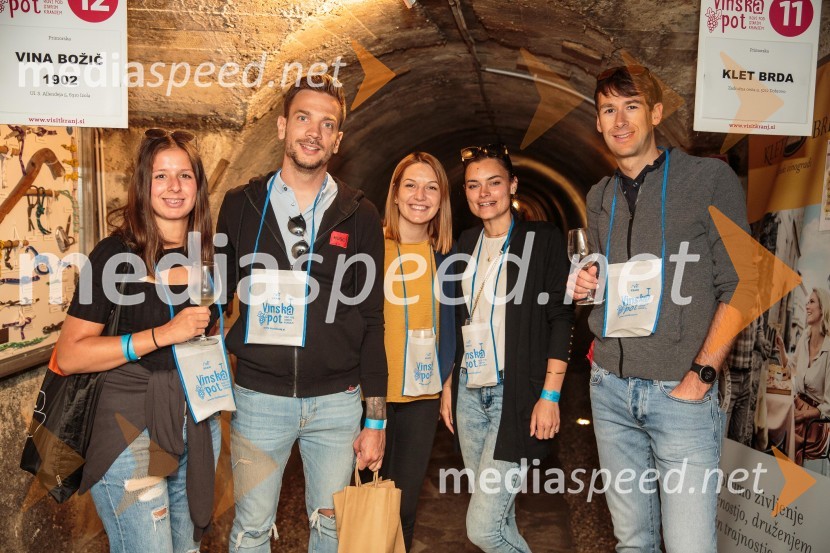 Vinska pot v rovih pod starim Kranjem, sobota