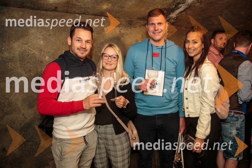 Vinska pot v rovih pod starim Kranjem, sobota