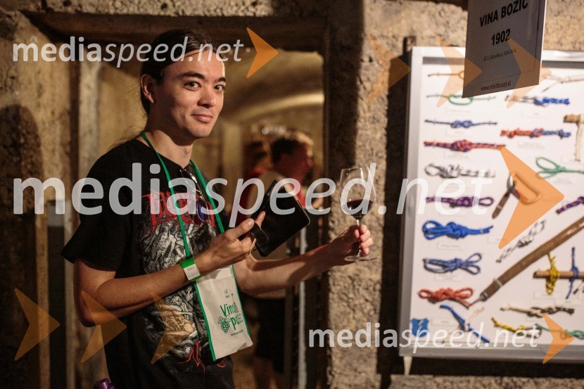 Vinska pot v rovih pod starim Kranjem, sobota