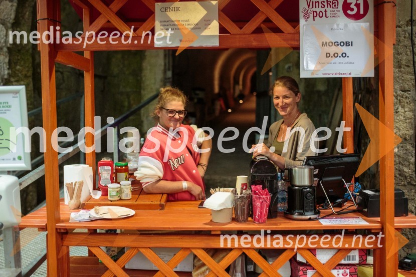 Vinska pot v rovih pod starim Kranjem, sobota