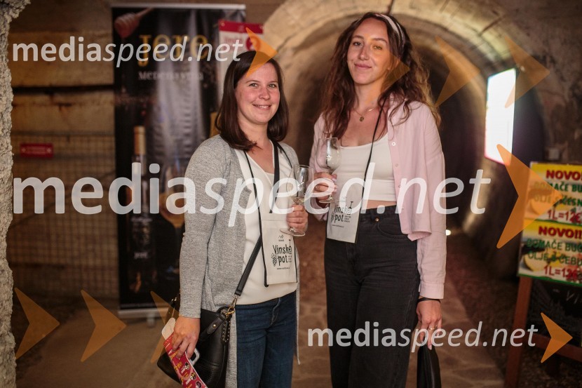 Vinska pot v rovih pod starim Kranjem, sobota