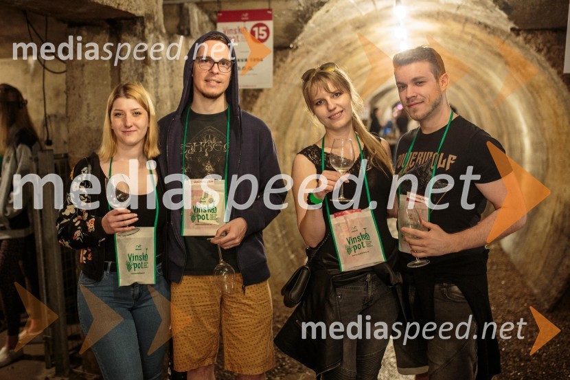 Vinska pot v rovih pod starim Kranjem, sobota