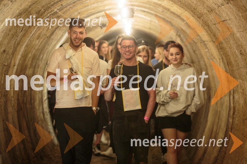 Vinska pot v rovih pod starim Kranjem, sobota