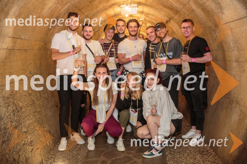 Vinska pot v rovih pod starim Kranjem, sobota