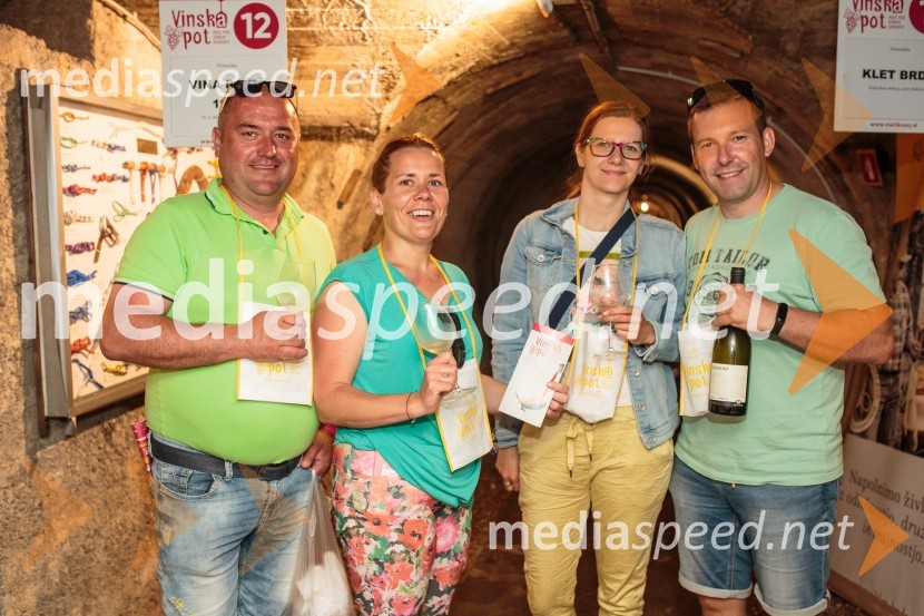 Vinska pot v rovih pod starim Kranjem, sobota