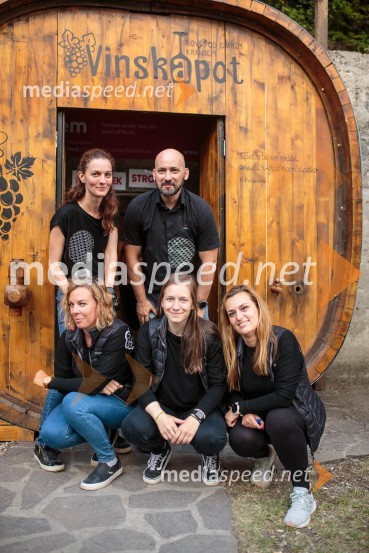 Vinska pot v rovih pod starim Kranjem, sobota