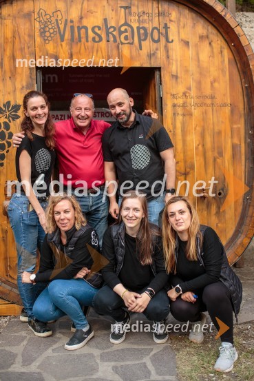 Vinska pot v rovih pod starim Kranjem, sobota