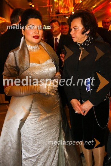 Irena Preda, sopranistka in Barbara Miklič Türk, soproga predsednika RS Danila Türka16. managerski koncert