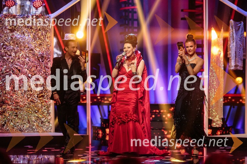  Damjana Golavšek, pevkaZnan obraz ima svoj glas, 10. oddaja