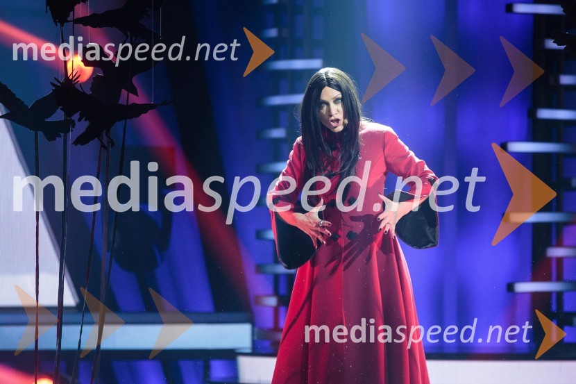  Martina Majerle, pevkaZnan obraz ima svoj glas, 10. oddaja