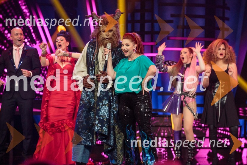  Peter Poles, televizijski voditelj;  Damjana Golavšek, pevka;  Mario Pešić, pevec, skupina The Sticky Licks;  Tanja Žagar, pevka;  Adrijana Kamnik, pevka;  Nastja  Gabor, pevkaZnan obraz ima svoj glas, 10. oddaja