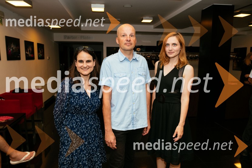  Ana Perne, dramaturginja in kritičarka;  Andraž Gombač, urednik kulturne redakcije, Primorske novice; dr. Ivana Zajc, podoktorska raziskovalka, Raziskovalni center za humanistikoTantadruj, podelitev primorskih gledaliških nagrad, Gledališče Koper