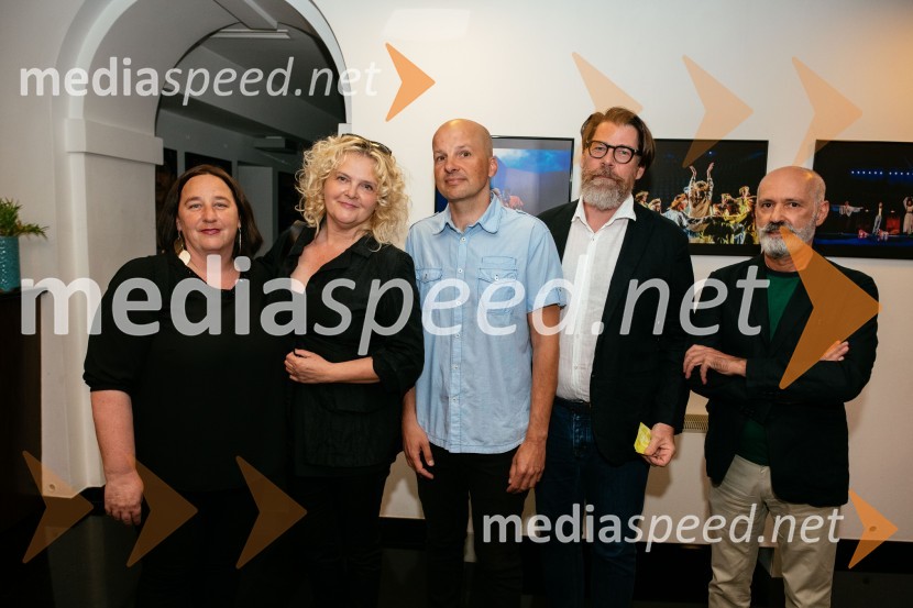  ... ;  Katja Pegan,  direktorica in režiserka, Gledališče Koper Teatro Capodistria;  Andraž Gombač, urednik kulturne redakcije, Primorske novice;  ... ;  ... Tantadruj, podelitev primorskih gledaliških nagrad, Gledališče Koper