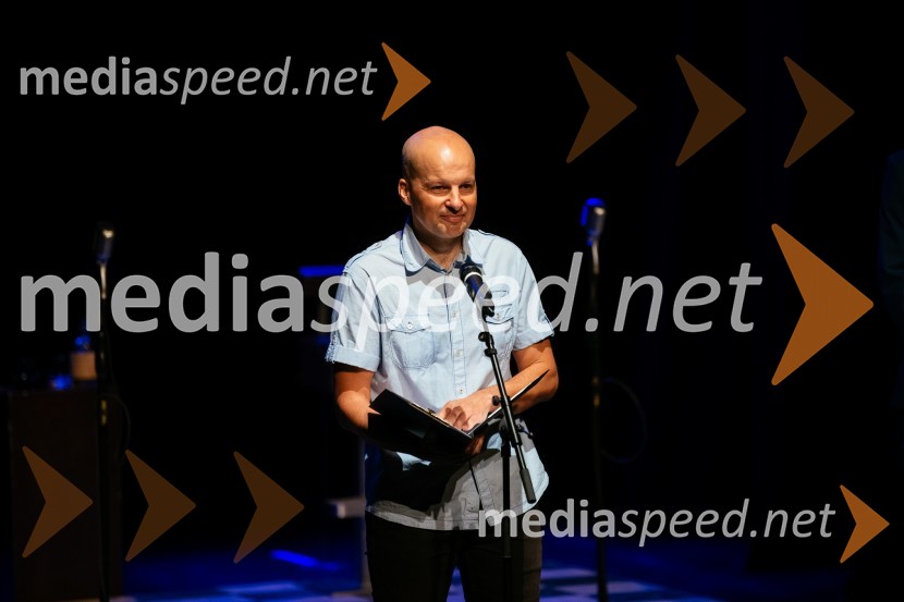  Andraž Gombač, urednik kulturne redakcije, Primorske noviceTantadruj, podelitev primorskih gledaliških nagrad, Gledališče Koper