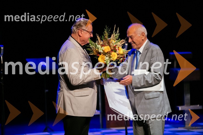  Dušan Mlakar, režiser;  ... Tantadruj, podelitev primorskih gledaliških nagrad, Gledališče Koper