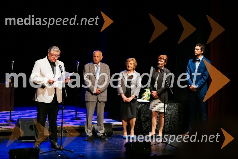  Dušan Mlakar, režiser;  ... ;  ... ;  ... ;  ... Tantadruj, podelitev primorskih gledaliških nagrad, Gledališče Koper