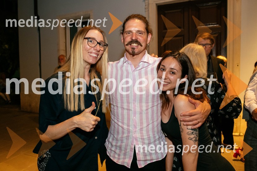  ... ;  Andrej Vrhovnik, kostumograf;  ... Tantadruj, podelitev primorskih gledaliških nagrad, Gledališče Koper