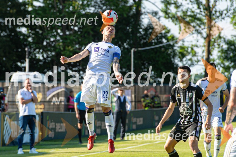  Martin Milec, nogometaš, NK Maribor;  Mirlind Daku, nogometaš, NŠ MuraMura - Maribor, nogometna tekma