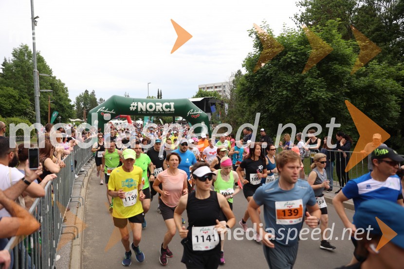  Sonja Gomboc;  Jernej Juteršnik40. Maraton treh src