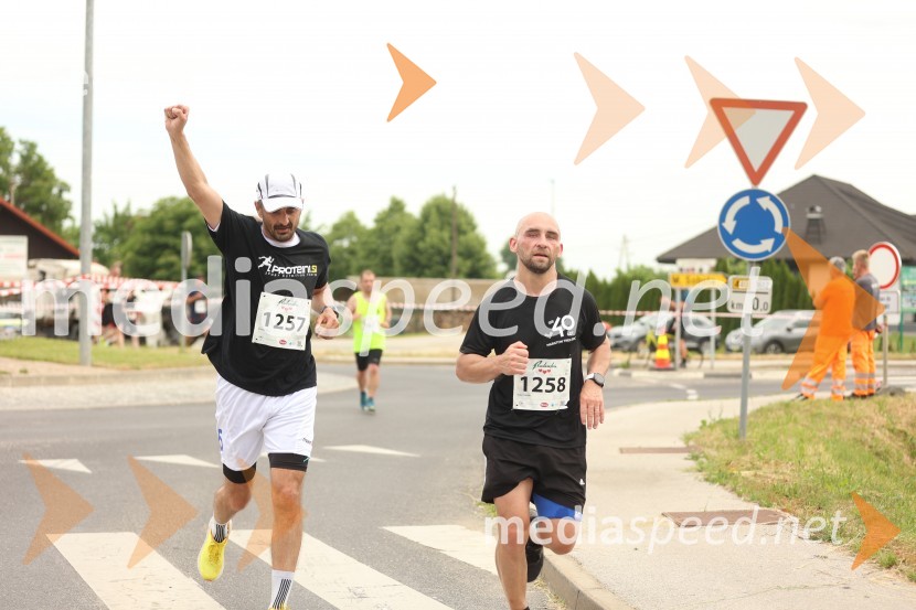  Marjan Žekš;  Robert Golob40. Maraton treh src