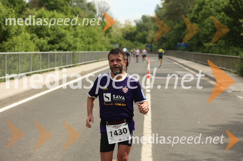  Igor Škrinjar40. Maraton treh src