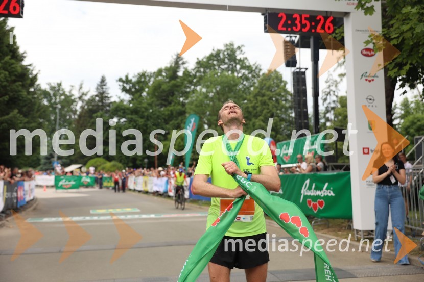  Janez Mulej, slovenski prvak v maratonu40. Maraton treh src