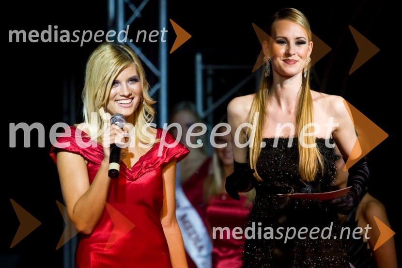 Katja Litrop, superfinalistka izbora za Miss Casino Kongo 2009 in Jerneja Podbevšek Zhembrowskyy, voditeljica prireditveMiss Casino Kongo 2009