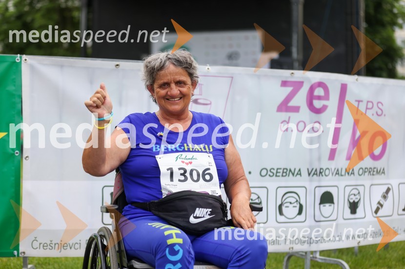  Štefka Vegan, maratonka40. Maraton treh src