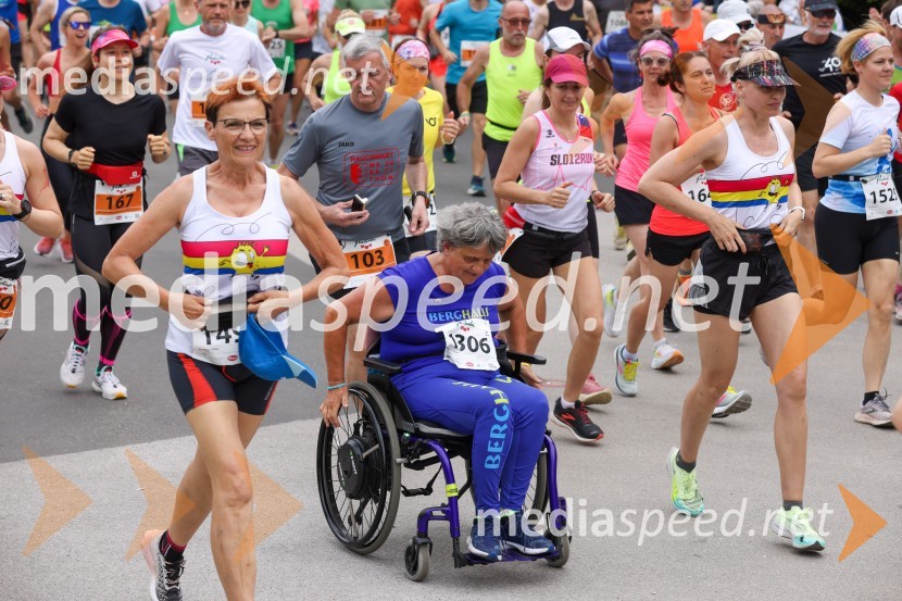  Štefka Vegan, maratonka40. Maraton treh src