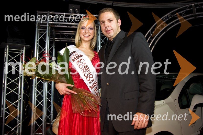 Maja Jamnik, Miss Casino Kongo 2009 in Damjan Musič, direktor Kongo Hotel in Casino d.o.o.Miss Casino Kongo 2009