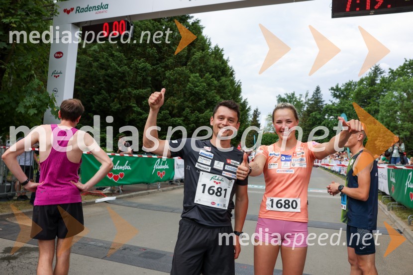  Miha Šimenc, smučarski tekač, Slovenija;  Anamarija Lampič, smučarska tekačica, Slovenija40. Maraton treh src