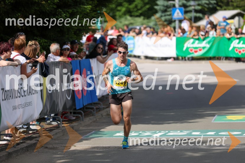  Aljaž Novak40. Maraton treh src